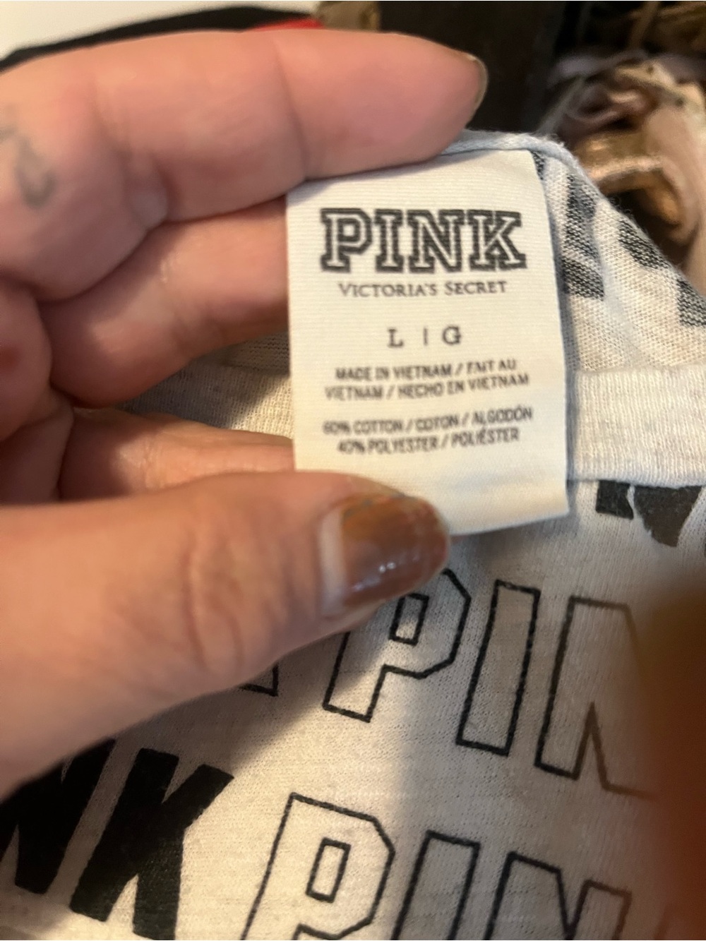PINK Victoria's Secret Heather Gray Tee with Black Logo and Repeat-Print Yoke - Picture 4 of 4